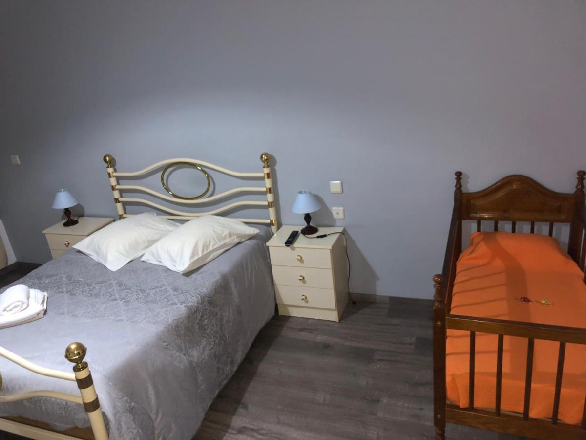 Restaurante Residencial Pizzaria S. Estevao Aguiar da Beira Eksteriør billede