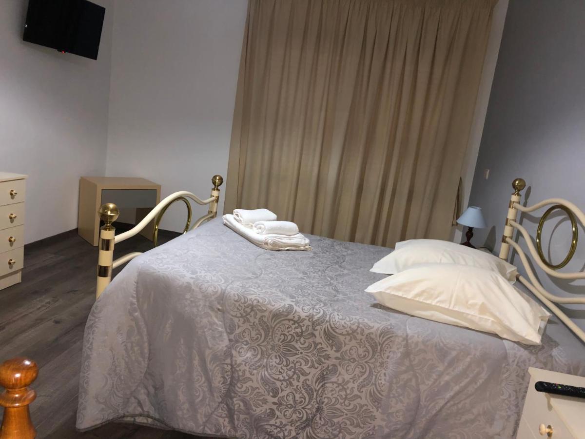 Restaurante Residencial Pizzaria S. Estevao Aguiar da Beira Eksteriør billede