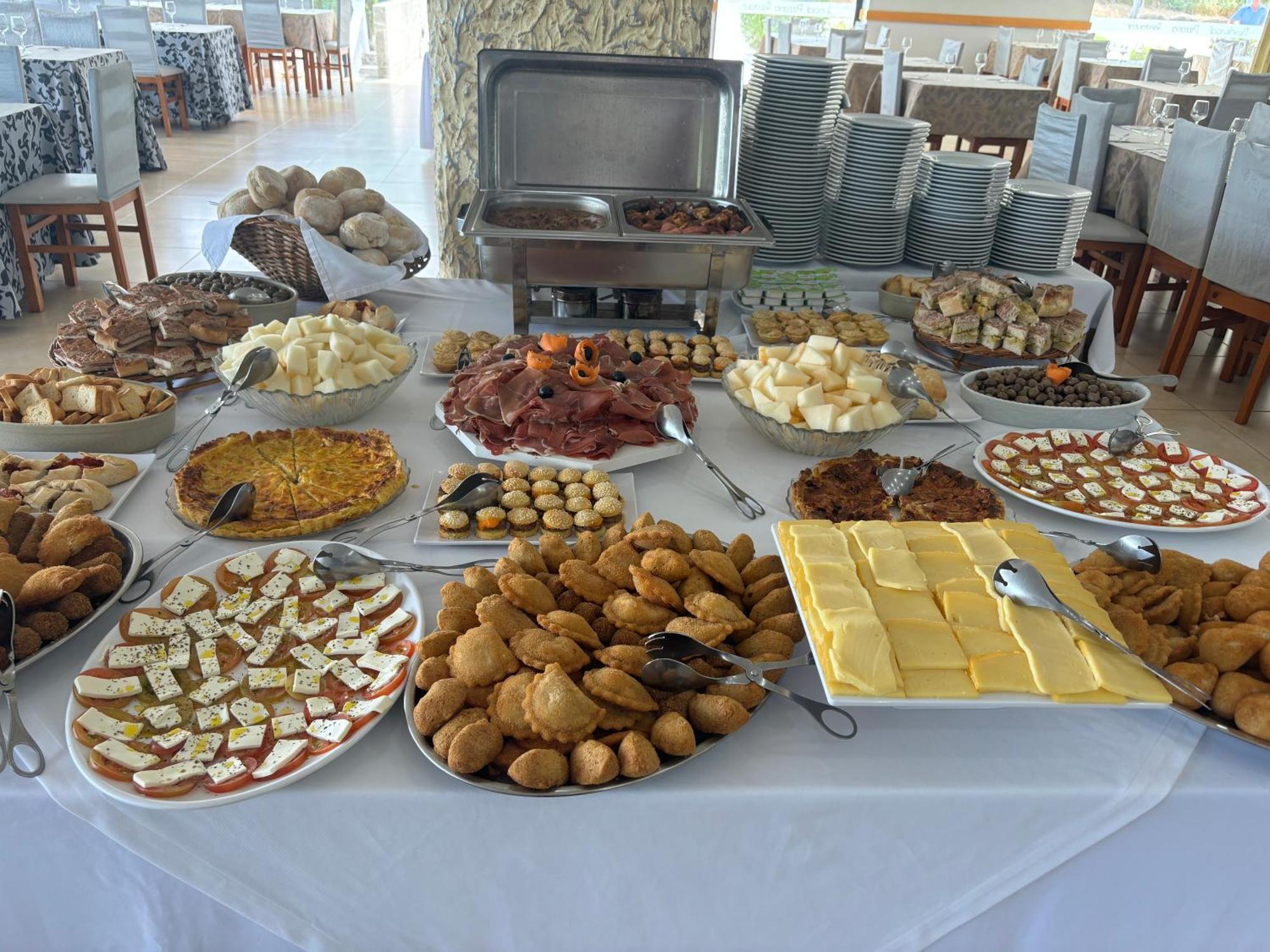 Restaurante Residencial Pizzaria S. Estevao Aguiar da Beira Eksteriør billede
